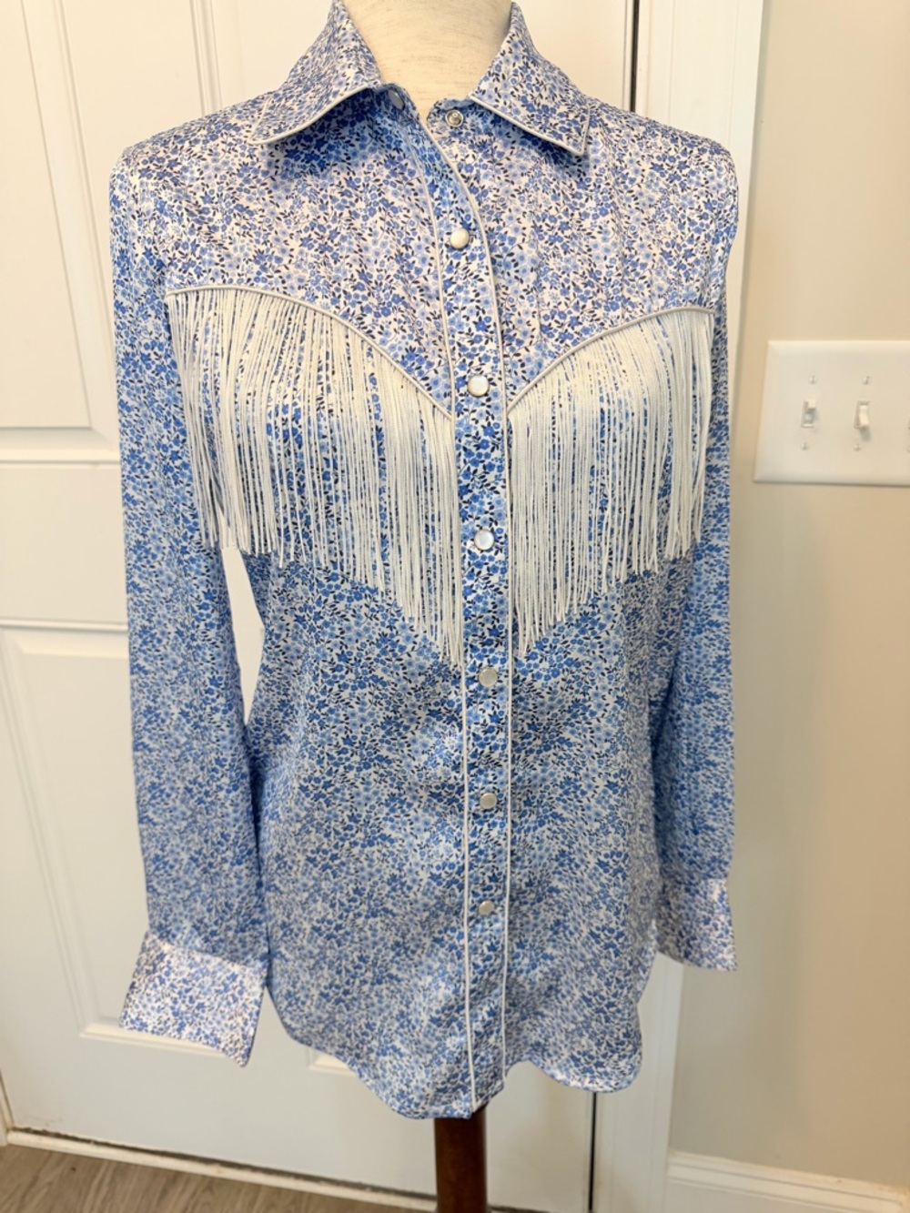 Scully Light Blue and Royal Blue Floral Button-Up Shirt NWT